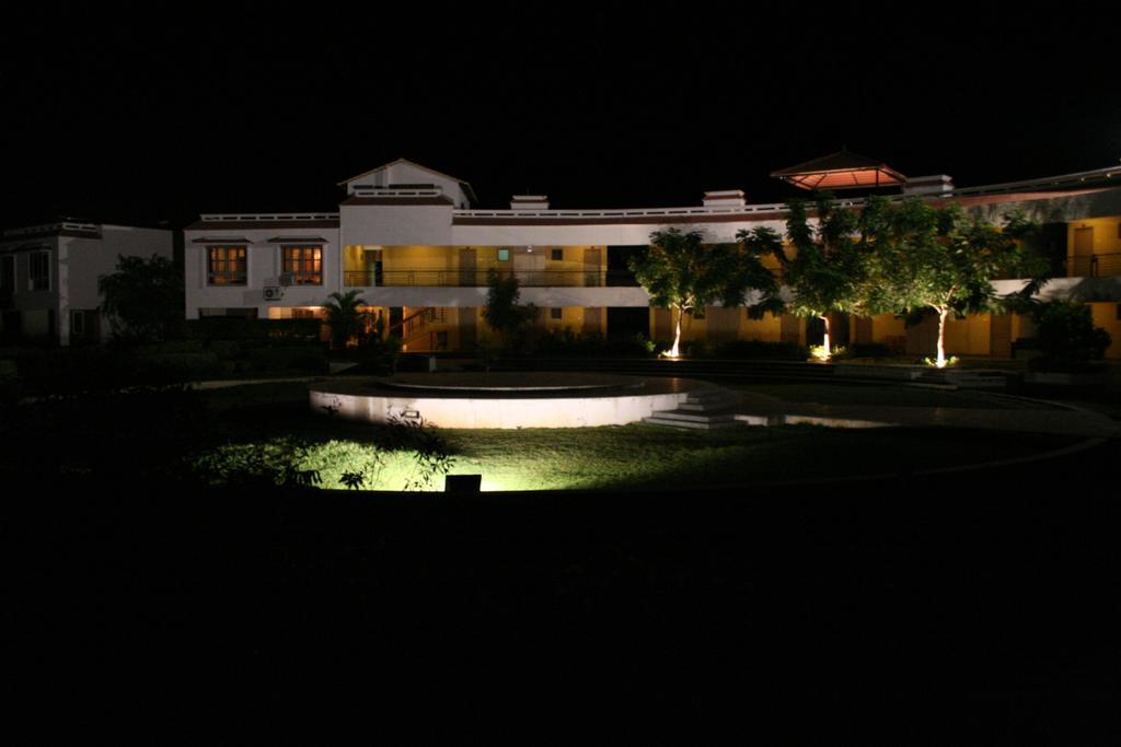 Sterling Arunai Anantha - Tiruvannamalai Exterior photo