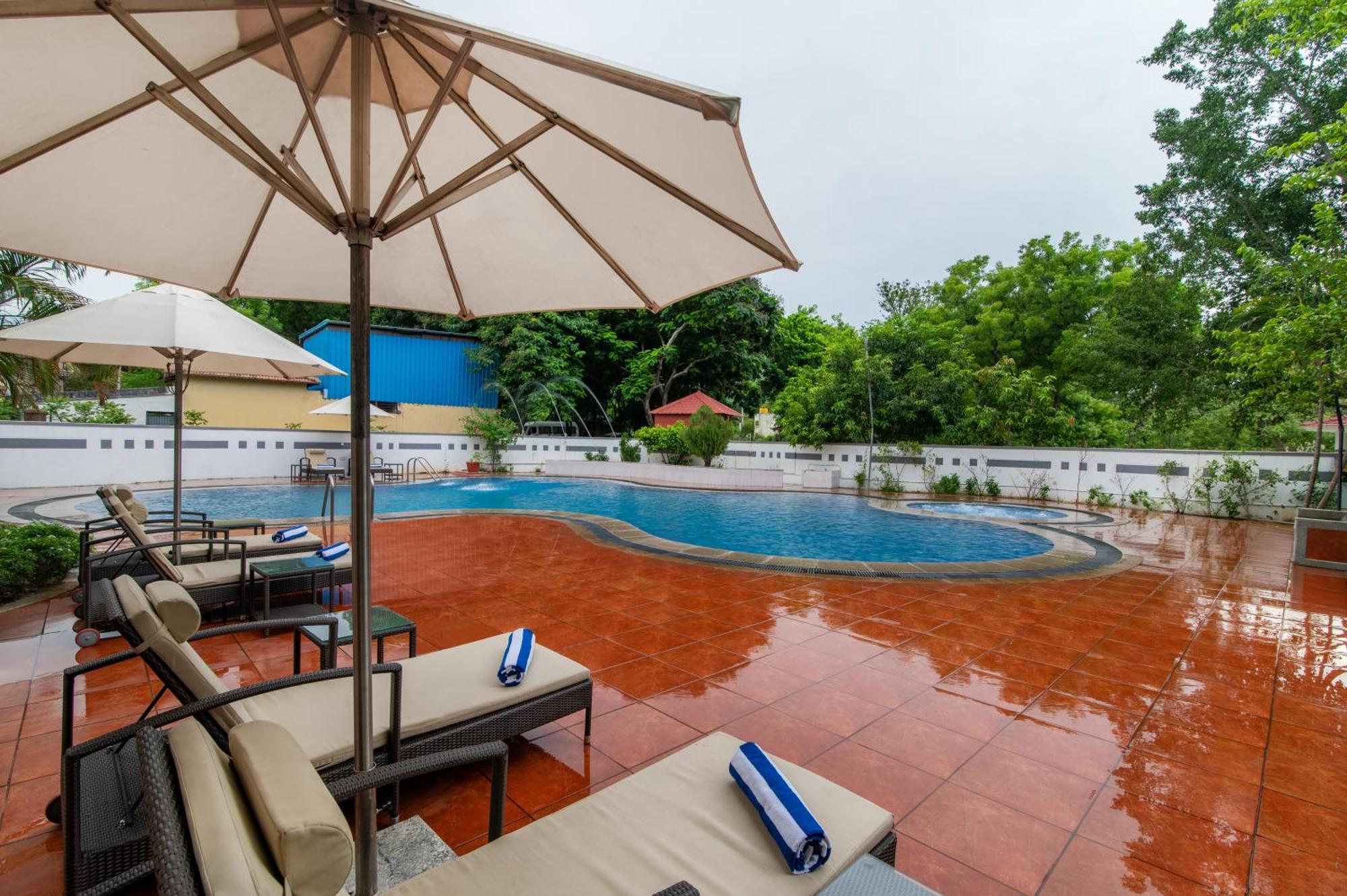 Sterling Arunai Anantha - Tiruvannamalai Exterior photo