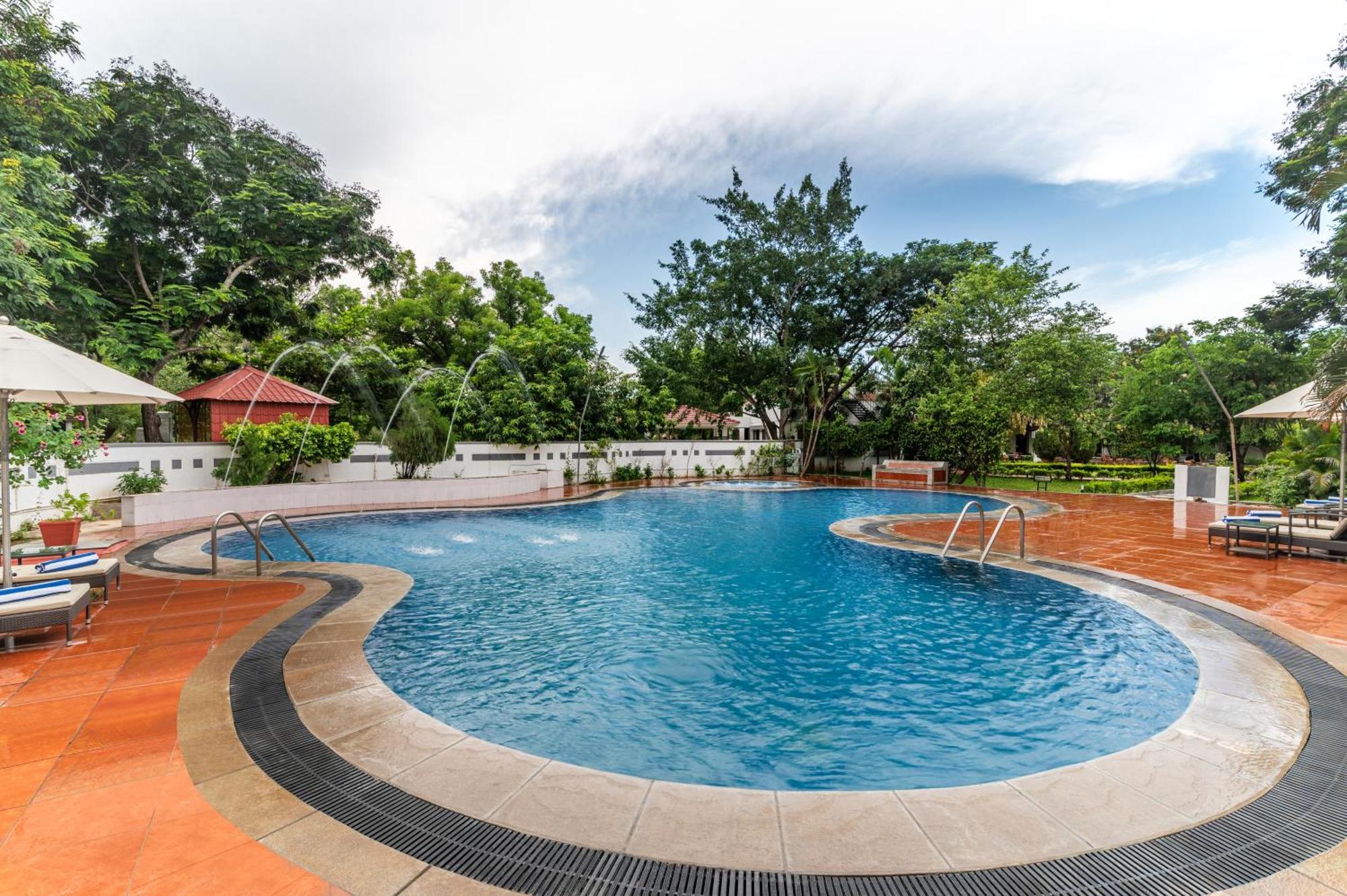 Sterling Arunai Anantha - Tiruvannamalai Exterior photo