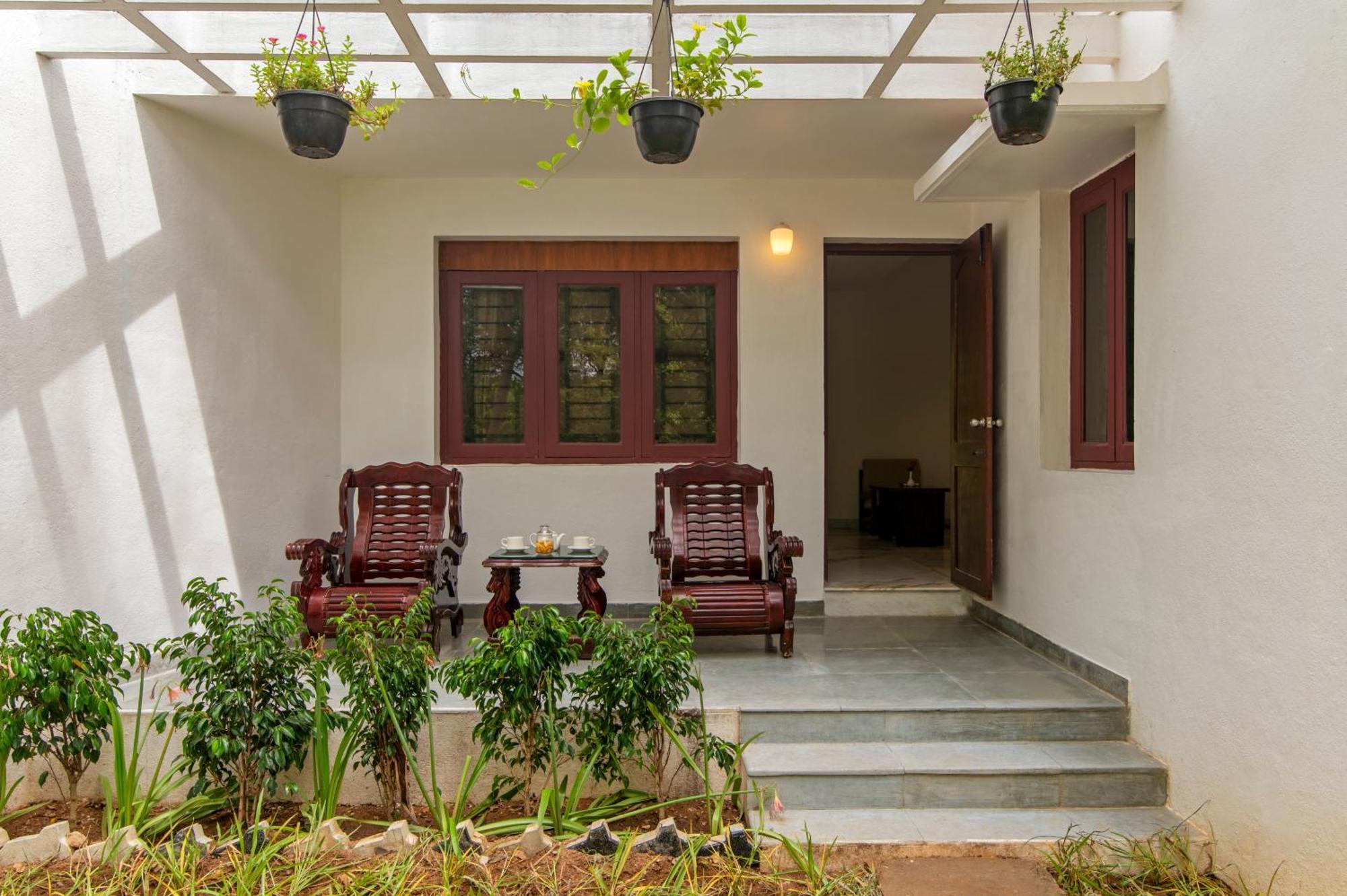 Sterling Arunai Anantha - Tiruvannamalai Exterior photo